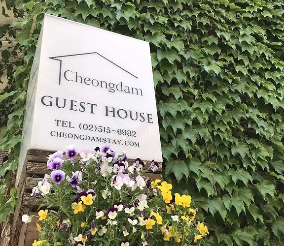 Cheongdam Ladies In